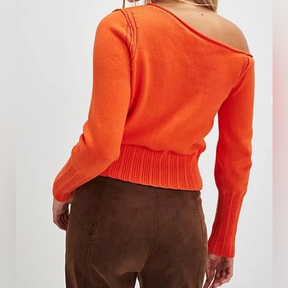 #294 NWT Free People Marceille Long-Sleeve Pullover in Scarlet Ibis - Picture 2 of 7